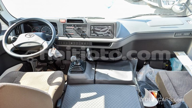 Big with watermark toyota coaster artibonite import dubai 1787