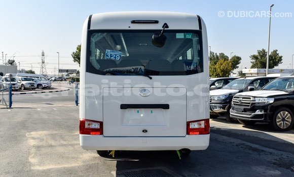 Acheter Import Voiture Toyota Coaster Blanc à Import - Dubai, Artibonite Acheter Import Voiture Toyota Coaster Blanc à Import - Dubai, Artibonite