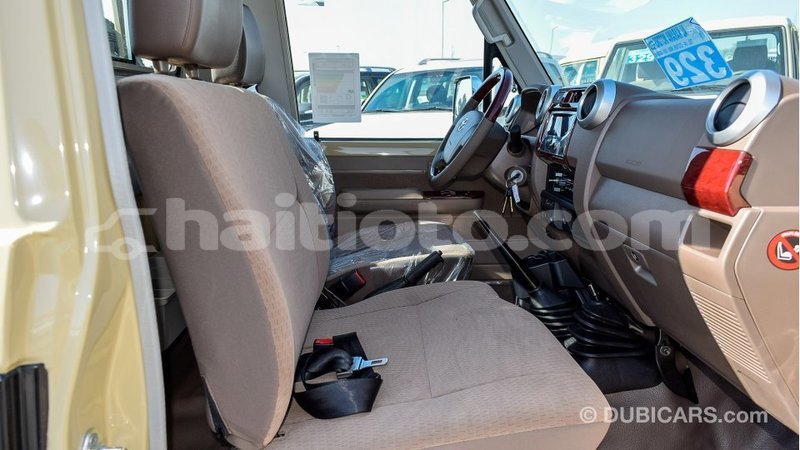 Big with watermark toyota land cruiser artibonite import dubai 1789