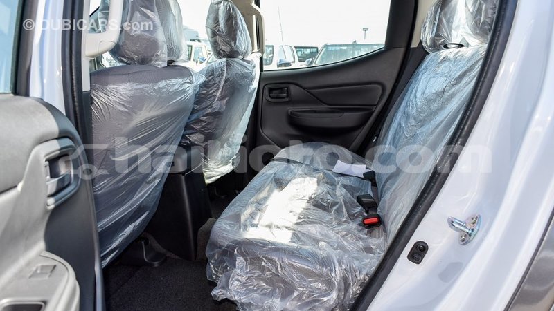 Big with watermark mitsubishi l200 artibonite import dubai 1790