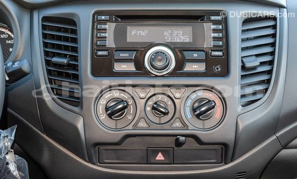 Acheter Import Voiture Mitsubishi L200 Blanc à Import - Dubai, Artibonite Acheter Import Voiture Mitsubishi L200 Blanc à Import - Dubai, Artibonite