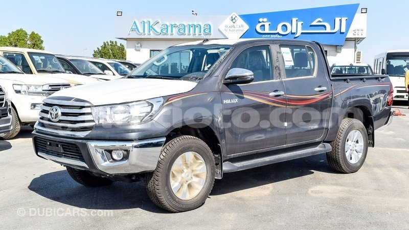 Big with watermark toyota hilux artibonite import dubai 1791