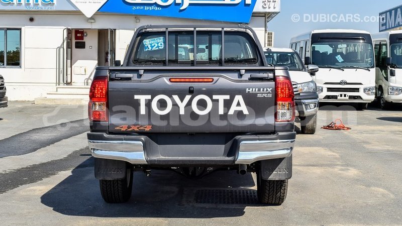 Big with watermark toyota hilux artibonite import dubai 1791
