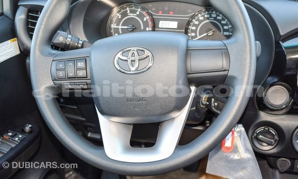 Acheter Import Voiture Toyota Hilux Autre à Import - Dubai, Artibonite Acheter Import Voiture Toyota Hilux Autre à Import - Dubai, Artibonite