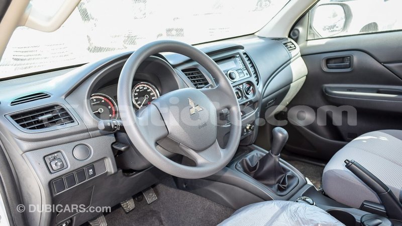 Big with watermark mitsubishi l200 artibonite import dubai 1794