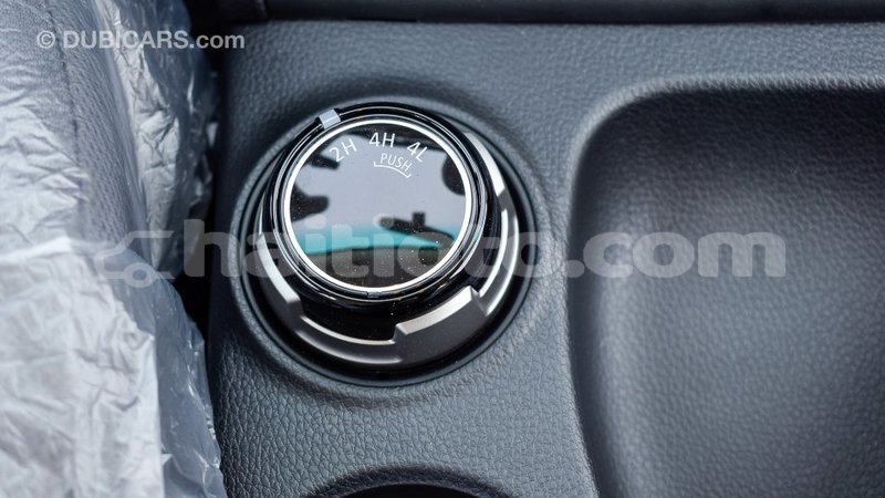 Big with watermark mitsubishi l200 artibonite import dubai 1794