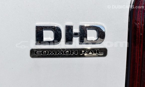 Acheter Import Voiture Mitsubishi L200 Blanc à Import - Dubai, Artibonite Acheter Import Voiture Mitsubishi L200 Blanc à Import - Dubai, Artibonite