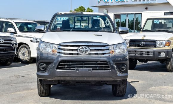 Acheter Import Voiture Toyota Hilux Autre à Import - Dubai, Artibonite Acheter Import Voiture Toyota Hilux Autre à Import - Dubai, Artibonite