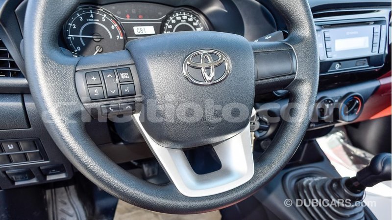 Big with watermark toyota hilux artibonite import dubai 1795