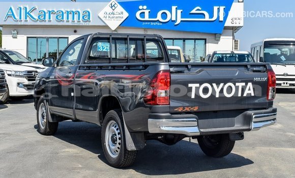 Acheter Import Voiture Toyota Hilux Autre à Import - Dubai, Artibonite Acheter Import Voiture Toyota Hilux Autre à Import - Dubai, Artibonite