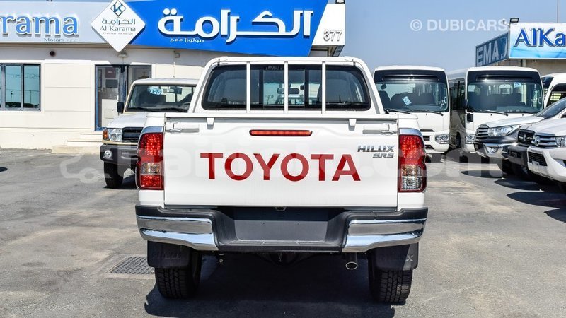 Big with watermark toyota hilux artibonite import dubai 1798