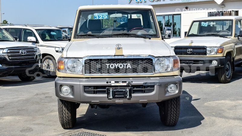 Big with watermark toyota land cruiser artibonite import dubai 1799