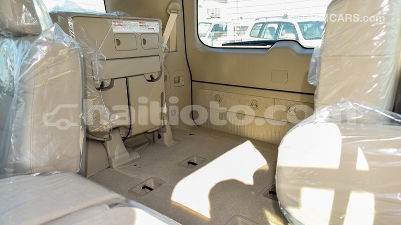 Big with watermark toyota land cruiser artibonite import dubai 1801