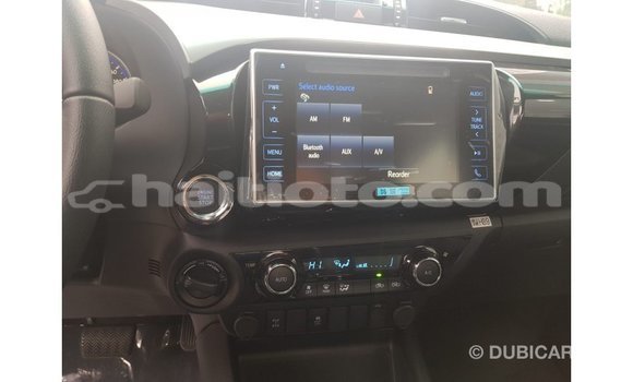 Acheter Import Voiture Toyota Hilux Autre à Import - Dubai, Artibonite Acheter Import Voiture Toyota Hilux Autre à Import - Dubai, Artibonite