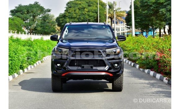 Acheter Import Voiture Toyota Hilux Noir à Import - Dubai, Artibonite Acheter Import Voiture Toyota Hilux Noir à Import - Dubai, Artibonite