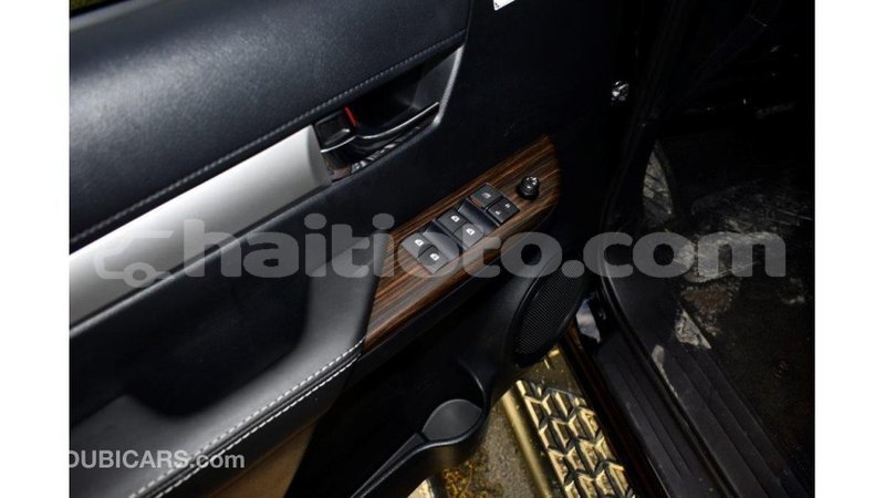 Big with watermark toyota hilux artibonite import dubai 1804