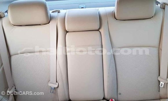 Acheter Import Voiture Lexus ES Blanc à Import - Dubai, Artibonite Acheter Import Voiture Lexus ES Blanc à Import - Dubai, Artibonite