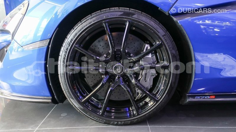 Big with watermark mclaren 570s artibonite import dubai 1805