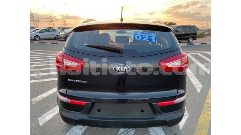 Big with watermark kia sportage artibonite import dubai 1817