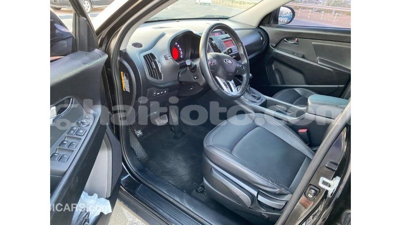 Big with watermark kia sportage artibonite import dubai 1817