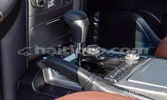 Acheter Import Voiture Toyota Land Cruiser Noir à Import - Dubai, Artibonite Acheter Import Voiture Toyota Land Cruiser Noir à Import - Dubai, Artibonite