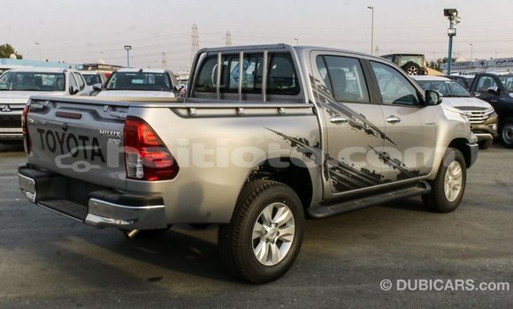 Acheter Import Voiture Toyota Hilux Autre à Import - Dubai, Artibonite Acheter Import Voiture Toyota Hilux Autre à Import - Dubai, Artibonite