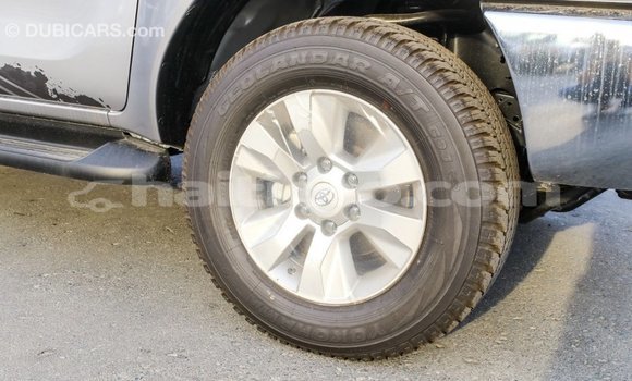 Acheter Import Voiture Toyota Hilux Autre à Import - Dubai, Artibonite Acheter Import Voiture Toyota Hilux Autre à Import - Dubai, Artibonite