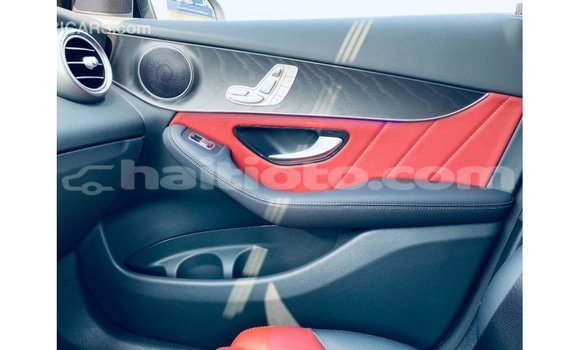 Acheter Import Voiture Mercedes-Benz GLC Noir à Import - Dubai, Artibonite Acheter Import Voiture Mercedes-Benz GLC Noir à Import - Dubai, Artibonite