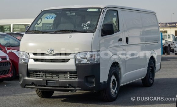Acheter Import Voiture Toyota Hiace Blanc à Import - Dubai, Artibonite Acheter Import Voiture Toyota Hiace Blanc à Import - Dubai, Artibonite