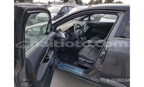 Acheter Import Voiture Toyota C-HR Autre à Import - Dubai, Artibonite Acheter Import Voiture Toyota C-HR Autre à Import - Dubai, Artibonite