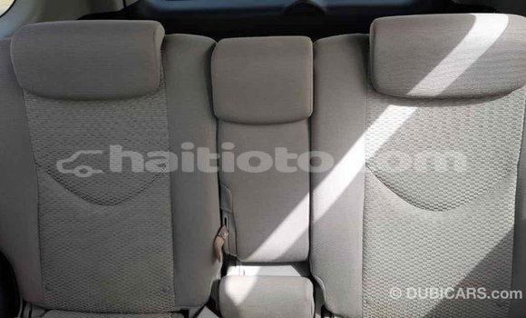 Acheter Import Voiture Toyota RAV4 Autre à Import - Dubai, Artibonite Acheter Import Voiture Toyota RAV4 Autre à Import - Dubai, Artibonite