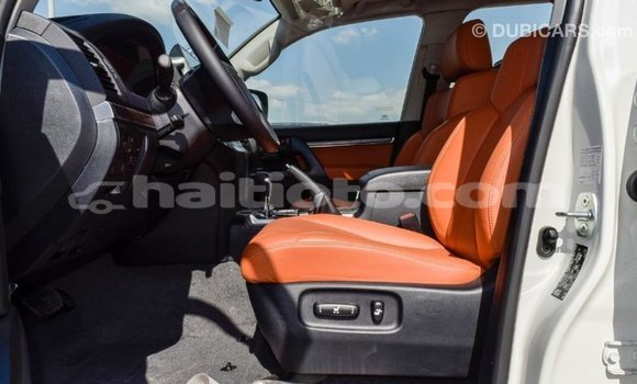 Acheter Import Voiture Toyota Land Cruiser Blanc à Import - Dubai, Artibonite Acheter Import Voiture Toyota Land Cruiser Blanc à Import - Dubai, Artibonite