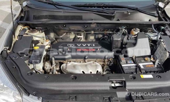 Acheter Import Voiture Toyota RAV4 Autre à Import - Dubai, Artibonite Acheter Import Voiture Toyota RAV4 Autre à Import - Dubai, Artibonite