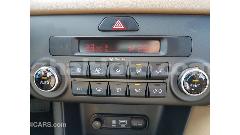 Big with watermark kia sportage artibonite import dubai 1859