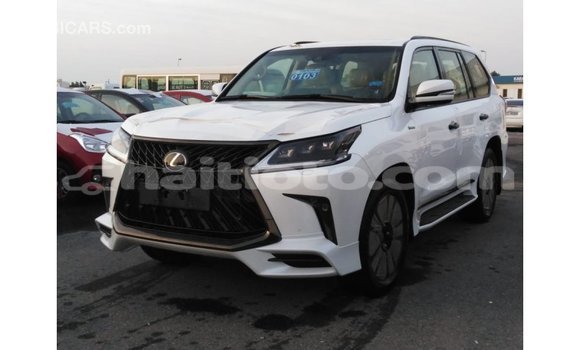 Acheter Import Voiture Lexus LX Blanc à Import - Dubai, Artibonite Acheter Import Voiture Lexus LX Blanc à Import - Dubai, Artibonite