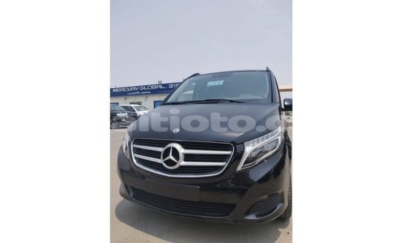 Acheter Import Voiture Mercedes-Benz 250 Noir à Import - Dubai, Artibonite Acheter Import Voiture Mercedes-Benz 250 Noir à Import - Dubai, Artibonite