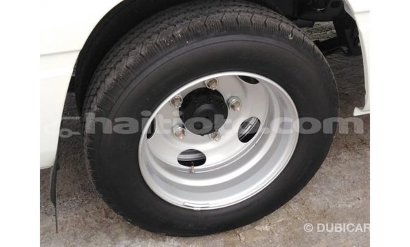 Acheter Import Voiture Toyota Coaster Blanc à Import - Dubai, Artibonite Acheter Import Voiture Toyota Coaster Blanc à Import - Dubai, Artibonite