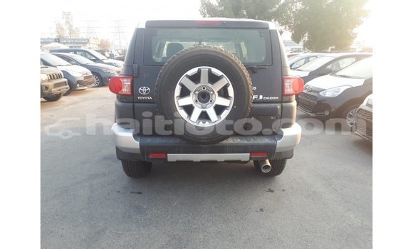 Acheter Import Voiture Toyota FJ Cruiser Noir à Import - Dubai, Artibonite Acheter Import Voiture Toyota FJ Cruiser Noir à Import - Dubai, Artibonite