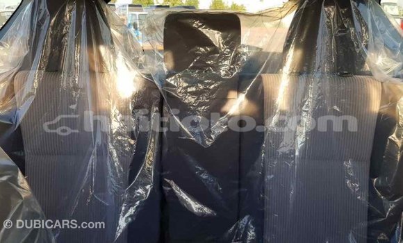 Acheter Import Voiture Toyota RAV4 Blanc à Import - Dubai, Artibonite Acheter Import Voiture Toyota RAV4 Blanc à Import - Dubai, Artibonite