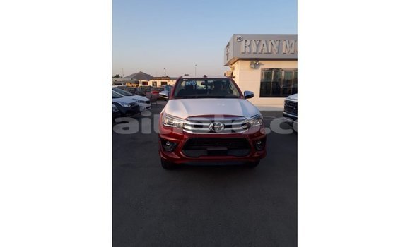 Acheter Import Voiture Toyota Hilux Rouge à Import - Dubai, Artibonite Acheter Import Voiture Toyota Hilux Rouge à Import - Dubai, Artibonite
