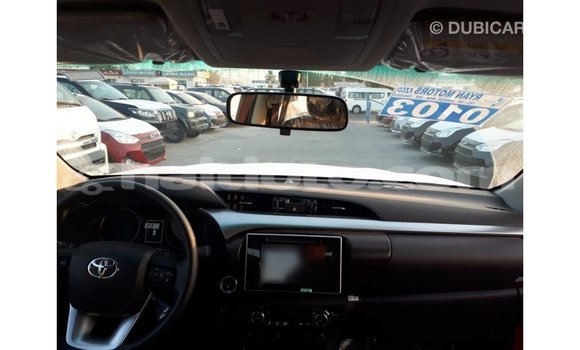 Acheter Import Voiture Toyota Hilux Rouge à Import - Dubai, Artibonite Acheter Import Voiture Toyota Hilux Rouge à Import - Dubai, Artibonite