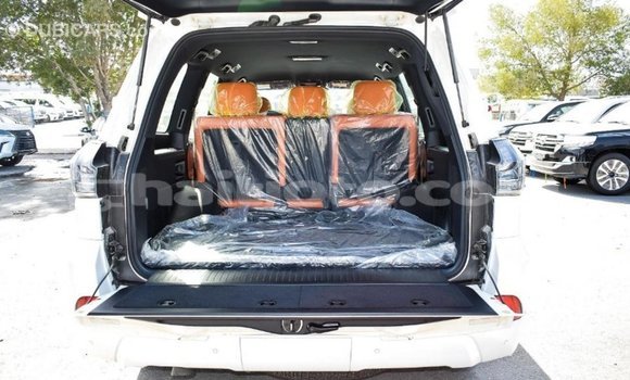 Acheter Import Voiture Lexus LX Blanc à Import - Dubai, Artibonite Acheter Import Voiture Lexus LX Blanc à Import - Dubai, Artibonite