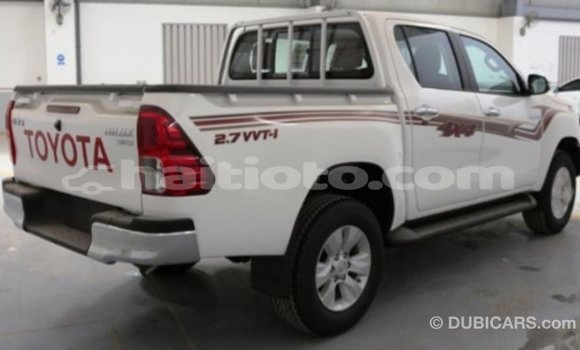 Acheter Import Voiture Toyota Hilux Blanc à Import - Dubai, Artibonite Acheter Import Voiture Toyota Hilux Blanc à Import - Dubai, Artibonite