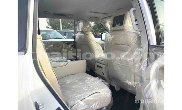 Acheter Import Voiture Infiniti Q Blanc à Import - Dubai, Artibonite Acheter Import Voiture Infiniti Q Blanc à Import - Dubai, Artibonite