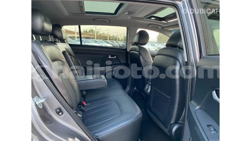 Big with watermark kia sportage artibonite import dubai 1897