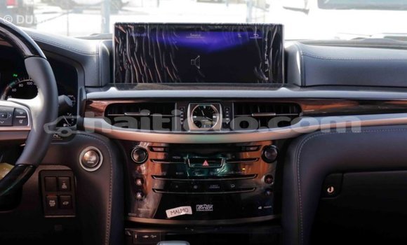 Acheter Import Voiture Lexus LX Blanc à Import - Dubai, Artibonite Acheter Import Voiture Lexus LX Blanc à Import - Dubai, Artibonite