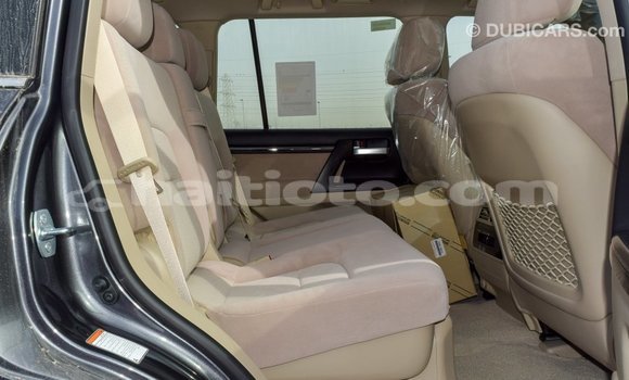 Acheter Import Voiture Toyota Land Cruiser Autre à Import - Dubai, Artibonite Acheter Import Voiture Toyota Land Cruiser Autre à Import - Dubai, Artibonite