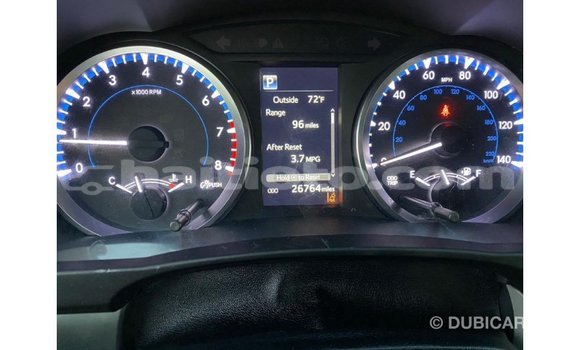 Acheter Import Voiture Toyota Highlander Blanc à Import - Dubai, Artibonite Acheter Import Voiture Toyota Highlander Blanc à Import - Dubai, Artibonite