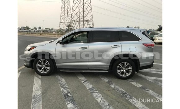 Acheter Import Voiture Toyota Highlander Autre à Import - Dubai, Artibonite Acheter Import Voiture Toyota Highlander Autre à Import - Dubai, Artibonite