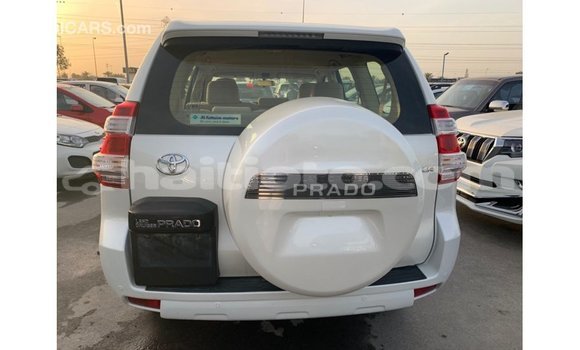Acheter Import Voiture Toyota Prado Blanc à Import - Dubai, Artibonite Acheter Import Voiture Toyota Prado Blanc à Import - Dubai, Artibonite